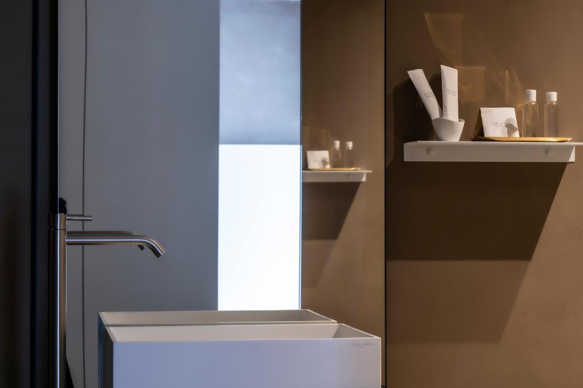 פלרמו Amorgiu Luxury Suites מראה חיצוני תמונה
