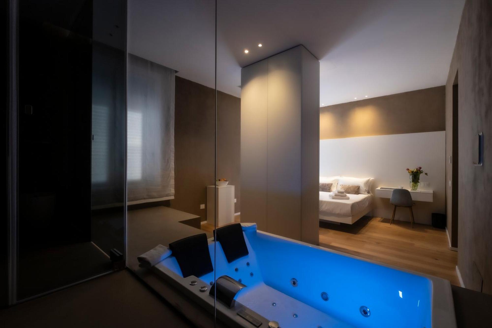 פלרמו Amorgiu Luxury Suites מראה חיצוני תמונה
