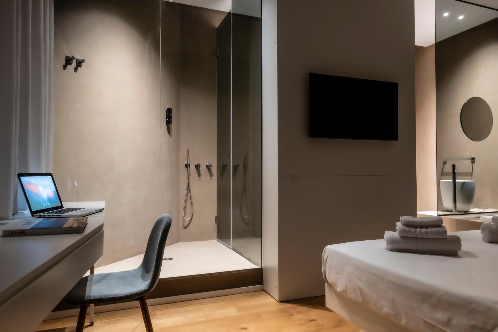 פלרמו Amorgiu Luxury Suites מראה חיצוני תמונה