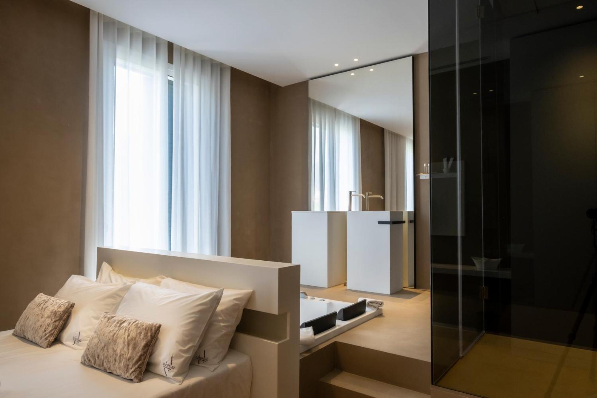 פלרמו Amorgiu Luxury Suites מראה חיצוני תמונה