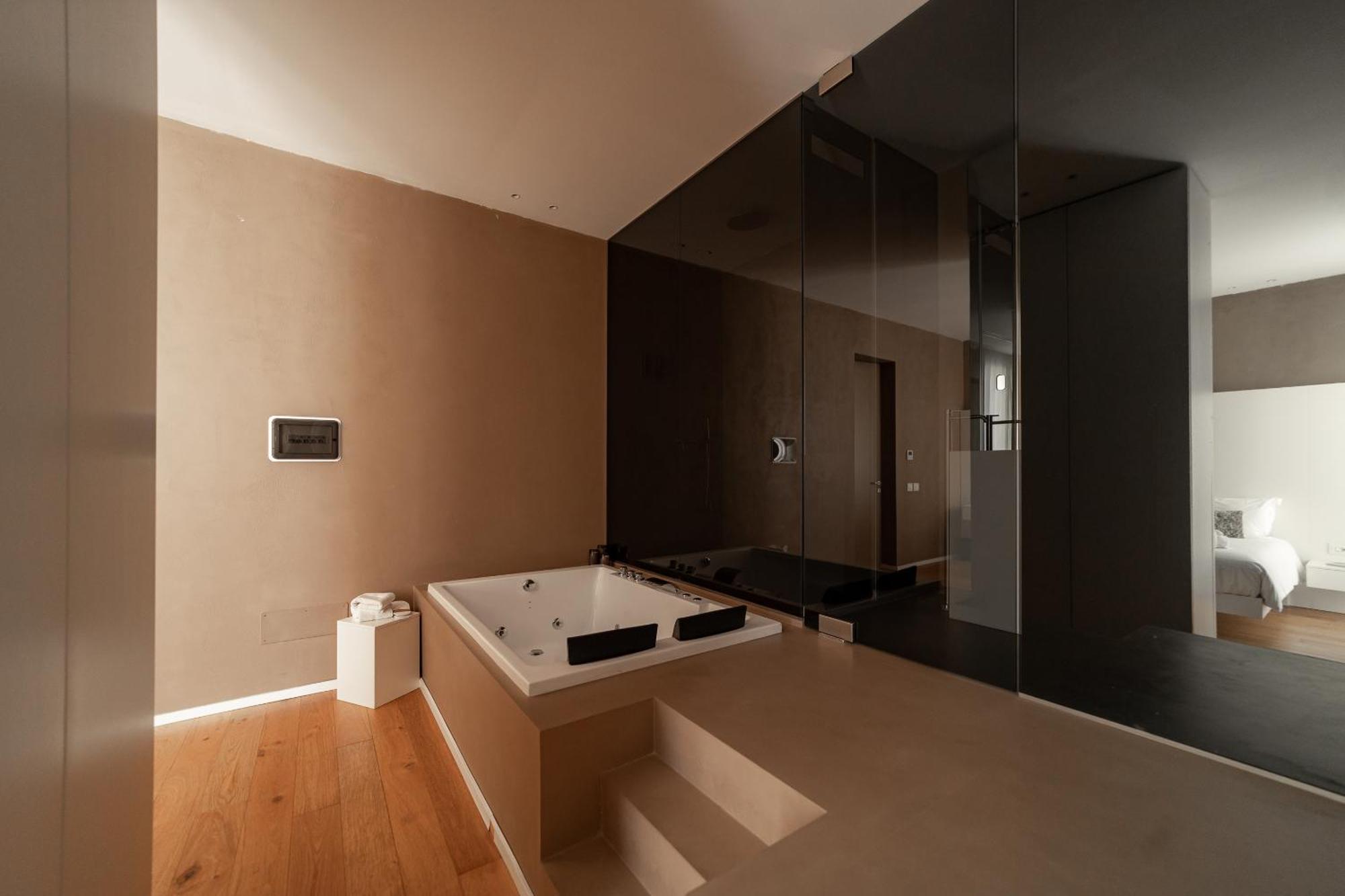 פלרמו Amorgiu Luxury Suites מראה חיצוני תמונה