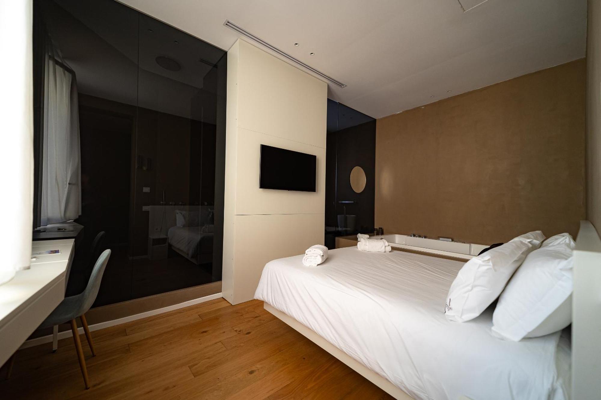פלרמו Amorgiu Luxury Suites מראה חיצוני תמונה